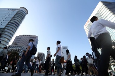 Office Workers Say Over 85.5 Million Won Is a ‘High Salary’ in South Korea