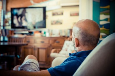 85 Percent of S. Koreans Aged 60 or Older View TV Every Day