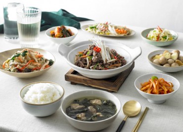 S. Koreans Prefer to Buy and Eat Food at Home