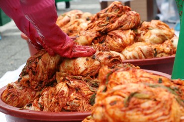 Korea and China Clash over Kimchi Origin Following Post by Chinese Ambassador