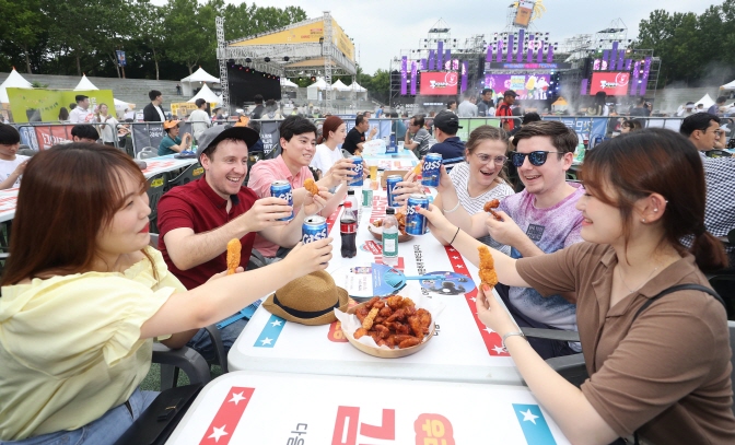 Daegu’s Success with Chicken and Beer Stems from Industrial Background