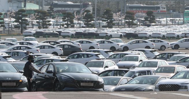 Automakers’ July Production Drops 17.6% Amid Weak Demand and Partial Strikes