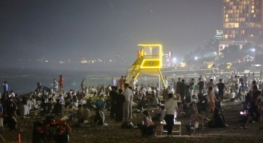 Season’s 1st Tropical Night Hits Gangneung, A Week Earlier Than Last Year