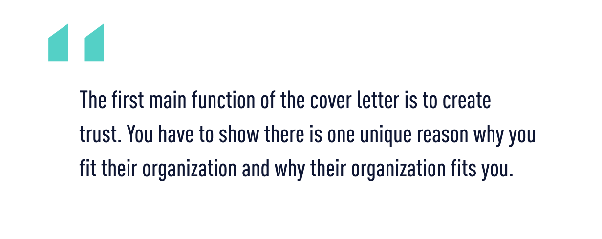 A quote from career specialist Alessandro about the importance of cover letters