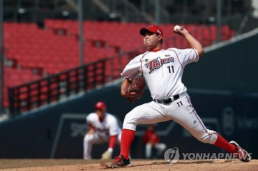 Baseball Pitcher Voluntarily Reports Match-Fixing Scheme